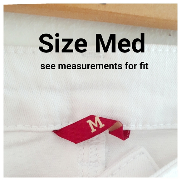 NWT WHITE DENIM Highwaisted Belle Bottom Jeans - Picture 6 of 10